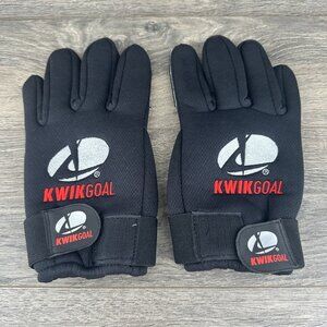 KWIK Goal Blizzard Soccer Player Field Gloves Size Medium Black